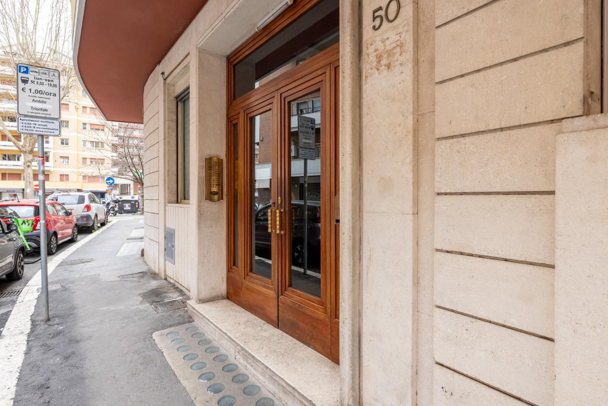 Domus Bella Roma Hotel ภายนอก รูปภาพ